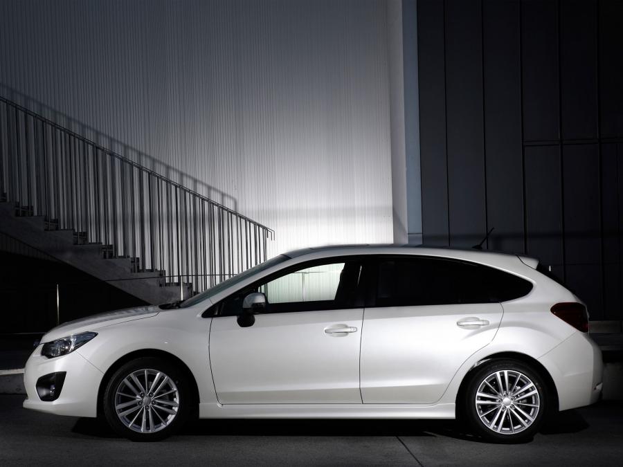  Subaru Impreza Hatchback 2011 года  (фото 16 из 16)